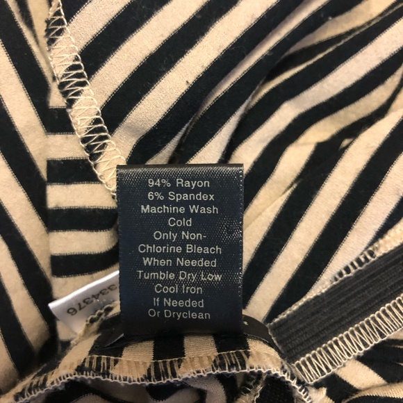 Ann Taylor Skirt, size S - Picture 4 of 5